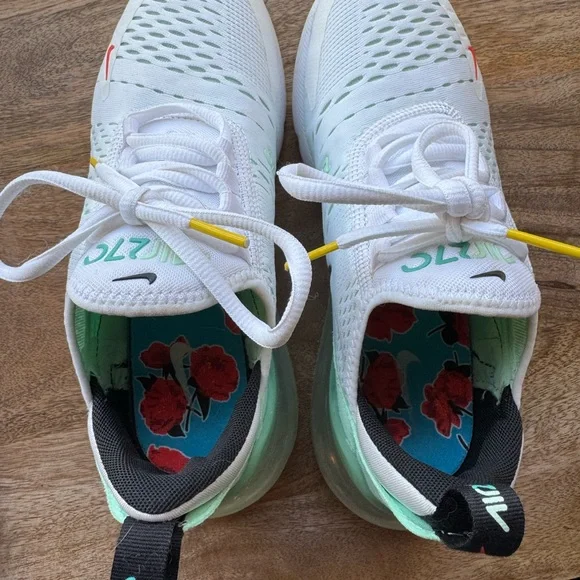 NIKE Women’s Air Max 270 Size 7 White Mint Foam - Picture 5 of 10